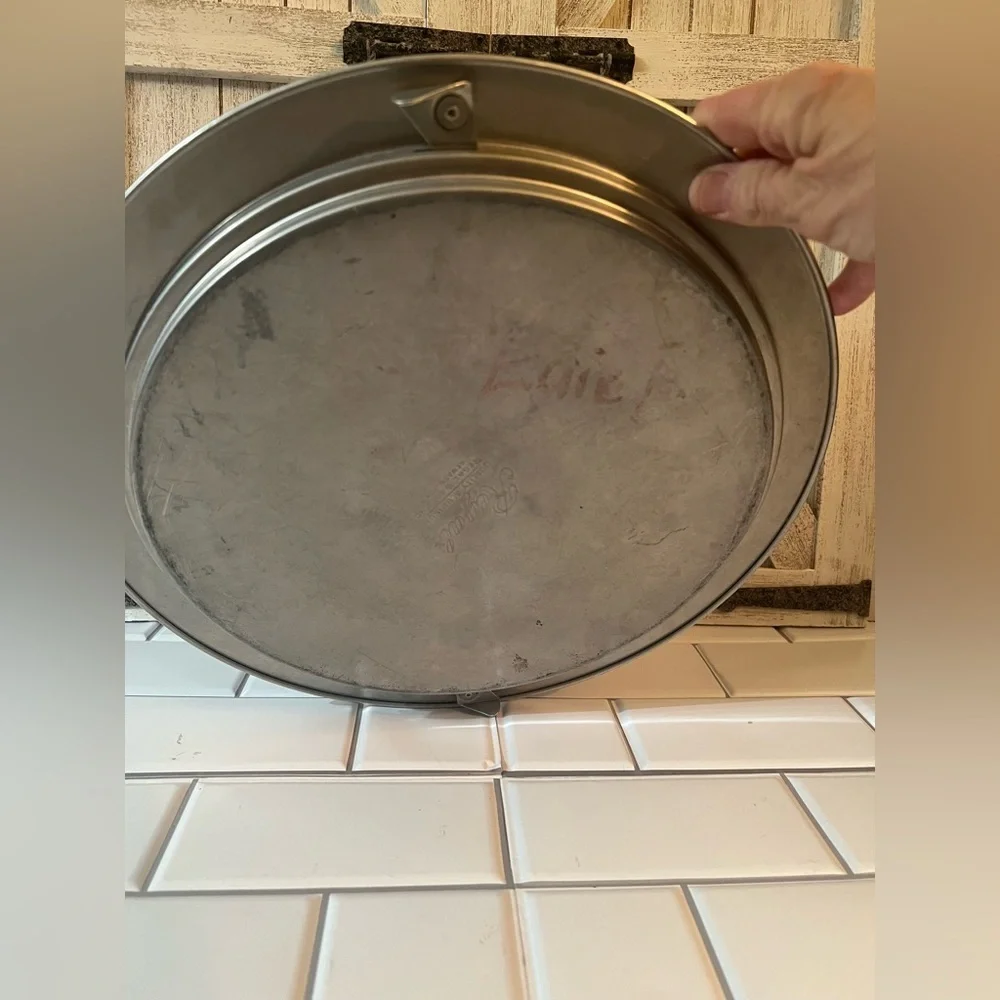 Vintage Classic Silver Cake Dome with Handle